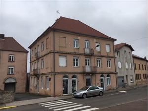 t3 à la location -   71520  DOMPIERRE LES ORMES, surface 65 m2 location t3 - UBI473980361